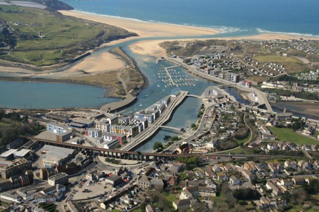 Hayle Harbour :: Regeneration News Masterplan hayle-aerial-visual-copy-render.jpg
